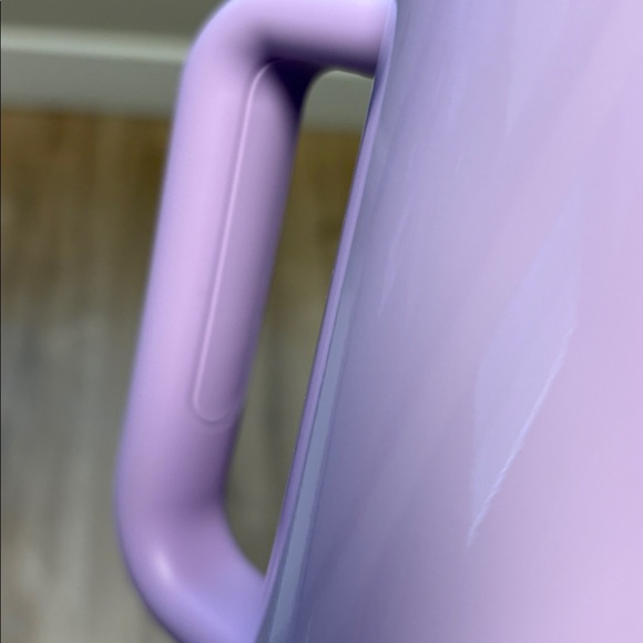 New Stanley 40 oz Quencher - Picture 10 of 10